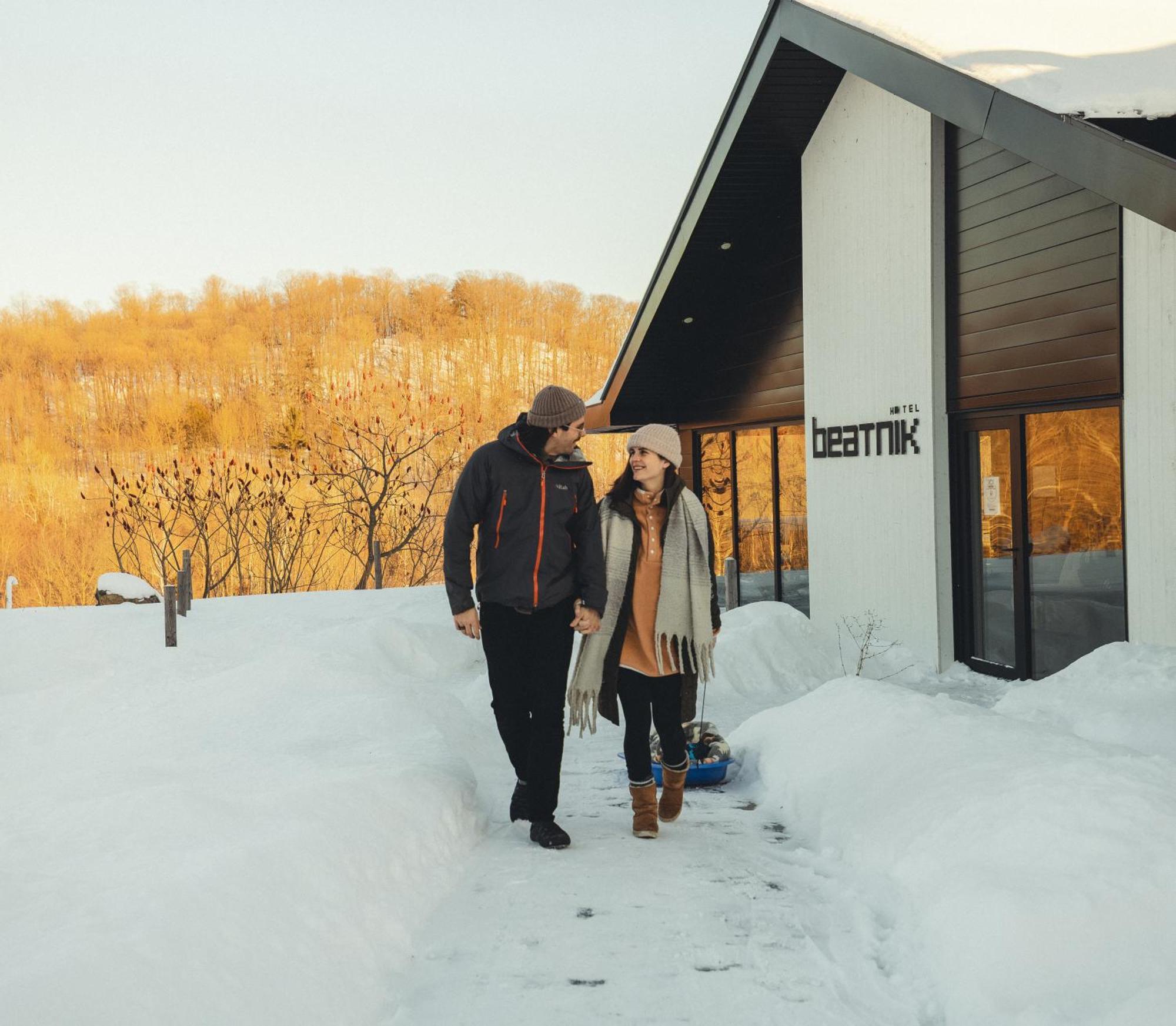 Beatnik Hotel Bromont Eksteriør bilde